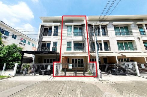 3 Bedroom Townhouse for sale in Baan Klang Muang Rama 9 Motorway, Suan Luang, Bangkok near MRT Phatthanakan