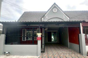 2 Bedroom Townhouse for sale in Rattanakorn Village 27, Bang Lamung, Chonburi