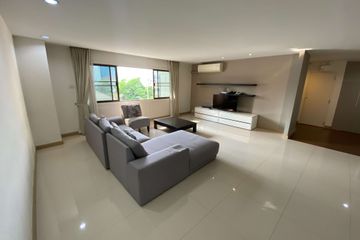 3 Bedroom Condo for rent in Khlong Tan Nuea, Bangkok