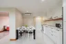 3 Bedroom Condo for rent in Khlong Tan Nuea, Bangkok