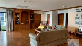 3 Bedroom Apartment for rent in Khlong Toei Nuea, Bangkok near MRT Sukhumvit