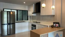3 Bedroom House for rent in Phra Khanong, Bangkok near BTS Ekkamai