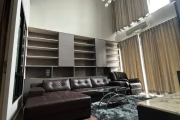 3 Bedroom House for rent in Phra Khanong, Bangkok near BTS Ekkamai