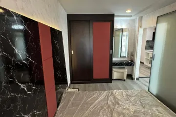 1 Bedroom Condo for rent in Baan Navatara, Nuan Chan, Bangkok