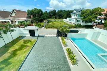 5 Bedroom House for sale in Paradise Hill, Na Kluea, Chonburi