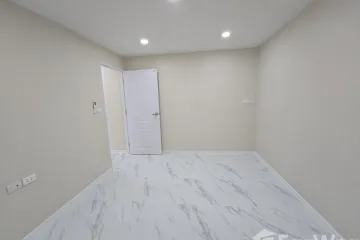 2 Bedroom Condo for sale in Sathorn Happy Land Tower, Thung Wat Don, Bangkok near BTS Chong Nonsi