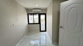 2 Bedroom Condo for sale in Sathorn Happy Land Tower, Thung Wat Don, Bangkok near BTS Chong Nonsi