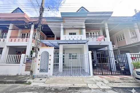 3 Bedroom Townhouse for sale in Bodinthraraksa 4, Tha Raeng, Bangkok