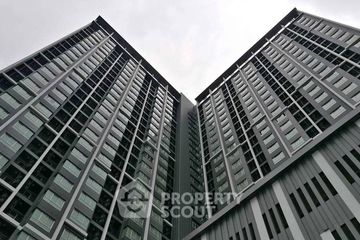 2 Bedroom Condo for sale in Bang Khae Nuea, Bangkok near MRT Lak Song