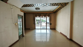4 Bedroom Townhouse for sale in Samae Dam, Bangkok