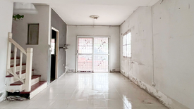 3 Bedroom Townhouse for sale in Sao Thong Hin, Nonthaburi