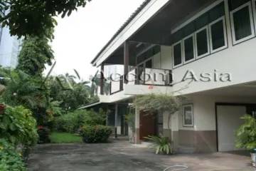 2 Bedroom House for rent in Khlong Toei, Bangkok near MRT Queen Sirikit National Convention Centre