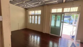 2 Bedroom House for rent in Phra Khanong, Bangkok near BTS Ekkamai