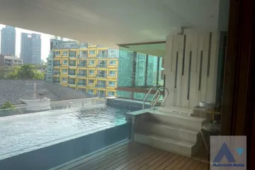 3 Bedroom Condo for sale in Khlong Tan Nuea, Bangkok near BTS Thong Lo