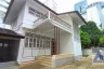 3 Bedroom House for rent in Khlong Toei Nuea, Bangkok near MRT Sukhumvit