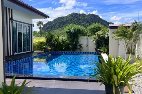3 Bedroom Villa for sale in Cha am, Phetchaburi
