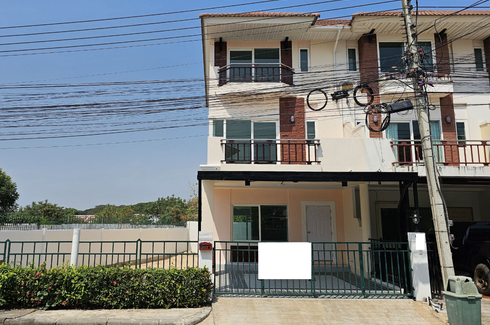 3 Bedroom Townhouse for sale in Nai Mueang, Khon Kaen