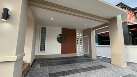 3 Bedroom House for sale in Bang Chan, Bangkok