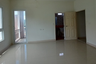 3 Bedroom Townhouse for sale in Bang Phueng, Samut Prakan