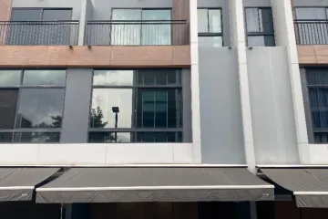 3 Bedroom Townhouse for sale in Chong Nonsi, Bangkok
