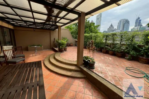 5 Bedroom Townhouse for rent in Thung Maha Mek, Bangkok