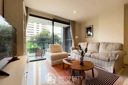 2 Bedroom Condo for rent in SOCIO Reference 61, Khlong Tan Nuea, Bangkok near BTS Ekkamai