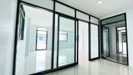 House for rent in Bang Nam Chuet, Samut Sakhon