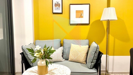 1 Bedroom Condo for sale in XT Huaikhwang, Din Daeng, Bangkok near MRT Huai Khwang