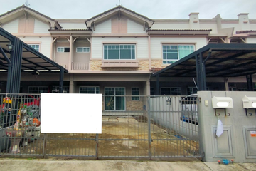 2 Bedroom Townhouse for sale in Min Buri, Bangkok