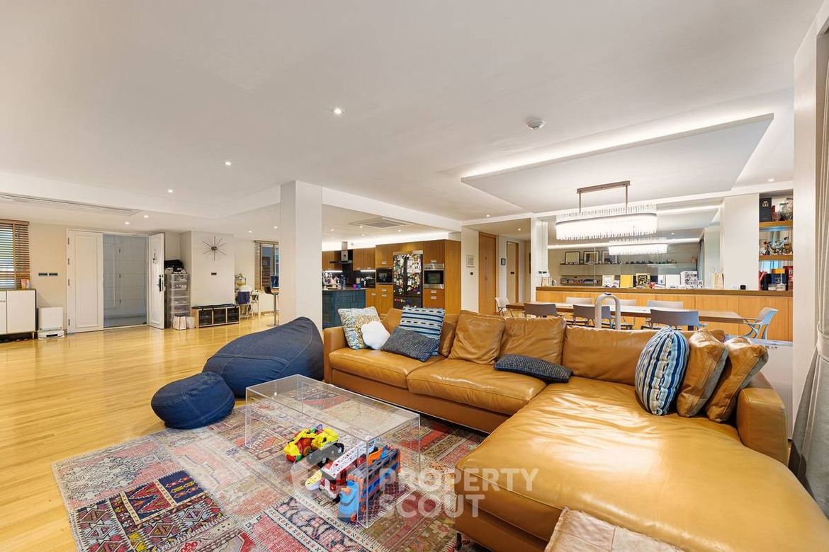 Khlong Toei, Bangkok - Photo 2