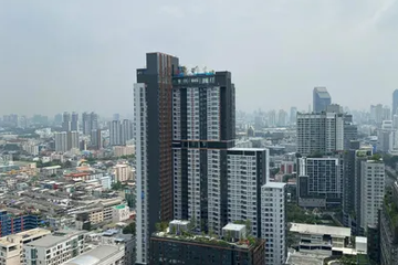 2 Bedroom Condo for sale in XT Huaikhwang, Din Daeng, Bangkok near MRT Huai Khwang