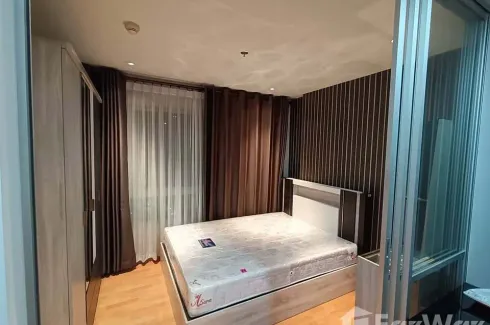 1 Bedroom Condo for rent in Pak Khlong Phasi Charoen, Bangkok near MRT Bang Wa