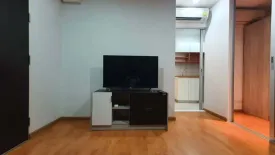 1 Bedroom Condo for rent in Pak Khlong Phasi Charoen, Bangkok near MRT Bang Wa