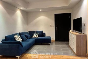 1 Bedroom Condo for rent in Silom, Bangkok near BTS Saphan Taksin