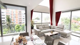 3 Bedroom Condo for rent in Khlong Tan Nuea, Bangkok