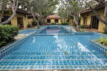 10 Bedroom Hotel / Resort for sale in Sam Roi Yot, Prachuap Khiri Khan
