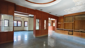 5 Bedroom House for sale in Lak Song, Bangkok