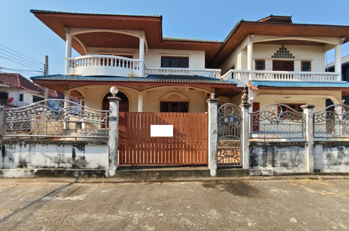 5 Bedroom House for sale in Lak Song, Bangkok