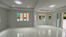 3 Bedroom House for sale in Tha Raeng, Bangkok