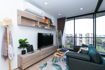 1 Bedroom Condo for sale in Phra Khanong Nuea, Bangkok