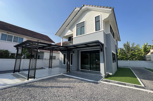 3 Bedroom House for sale in Tha Kham, Bangkok