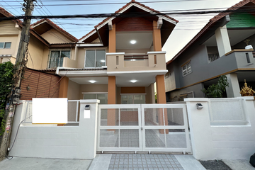 3 Bedroom House for sale in Tha Raeng, Bangkok