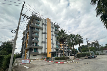 1 Bedroom Condo for sale in Nong Pa Khrang, Chiang Mai