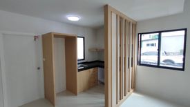 3 Bedroom Townhouse for sale in The Connect Onnut-Wongwaen 2, Dokmai, Bangkok