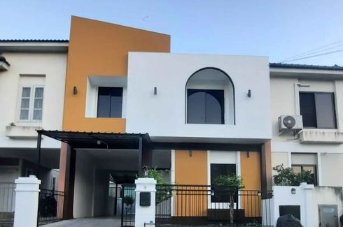 3 Bedroom Townhouse for sale in Karnkanok Ville 6, Don Kaeo, Chiang Mai