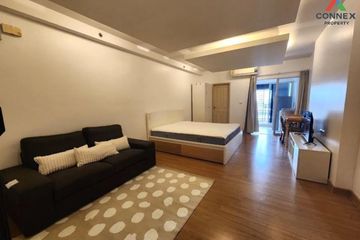 1 Bedroom Condo for rent in Supalai Park Ekkamai - Thonglor, Bang Kapi, Bangkok near BTS Thong Lo