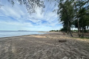 Land for sale in Phong Prasat, Prachuap Khiri Khan