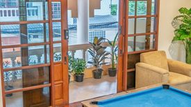 5 Bedroom House for rent in Khlong Tan Nuea, Bangkok