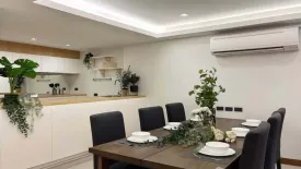 4 Bedroom House for rent in Khlong Tan Nuea, Bangkok