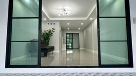 2 Bedroom Townhouse for sale in Bang Bua Thong, Nonthaburi